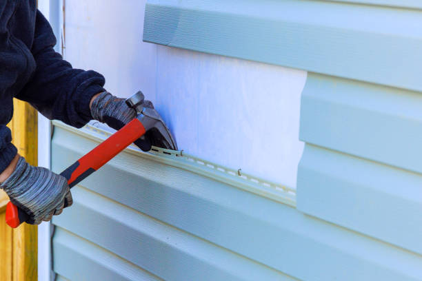 Reliable Siding Repair contractor in Newberg, OR by All Pro Siding Demarest